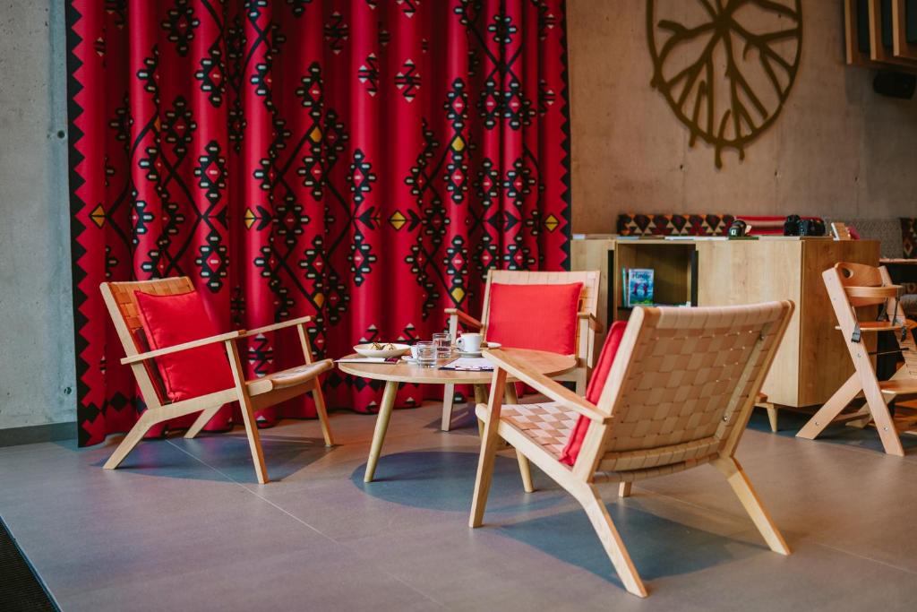 Posezení v ubytování Hotel Nomad