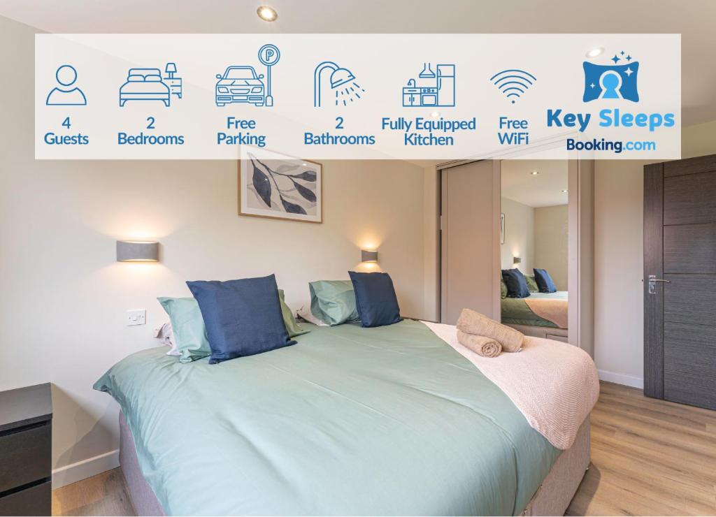 Llit o llits en una habitació de Stylish 2 Bedroom Apartments in Derby