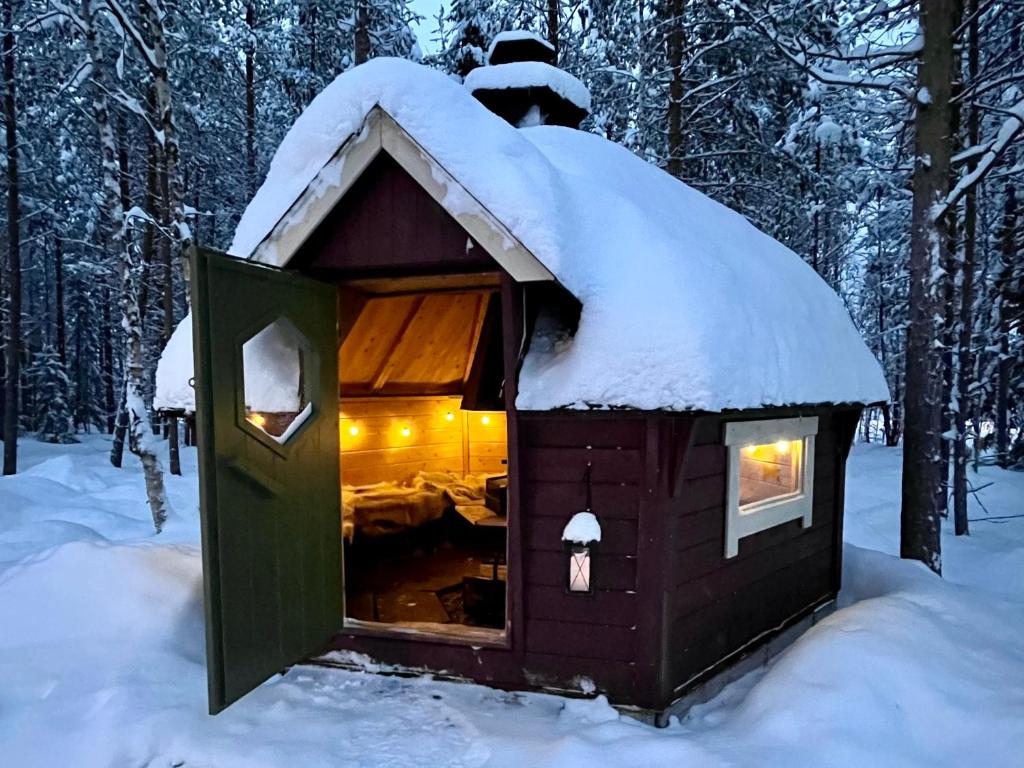 Pyhä Nallentupa v zimě