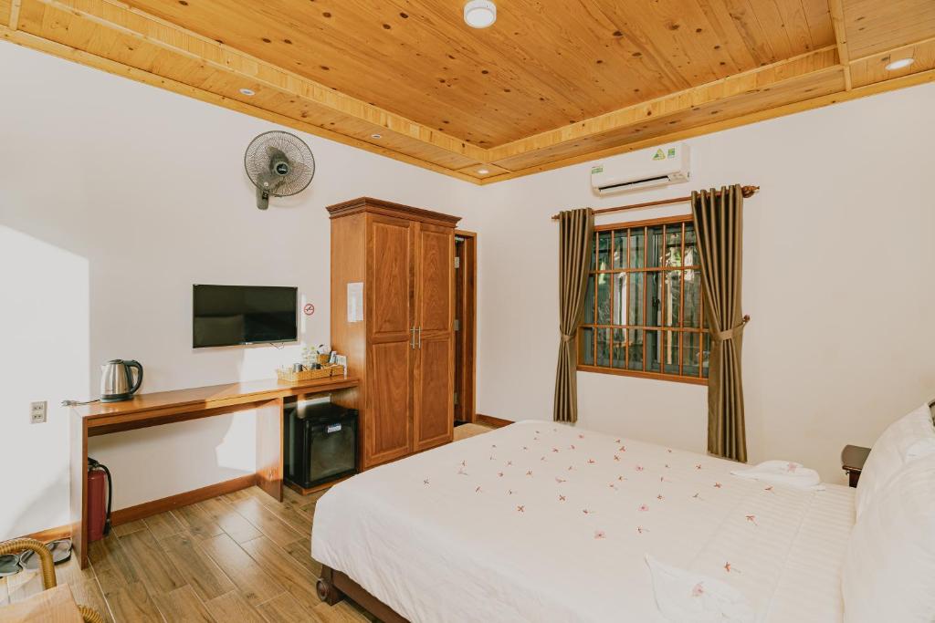 TV/trung tâm giải trí tại Valentina Resort & Spa Phu Quoc