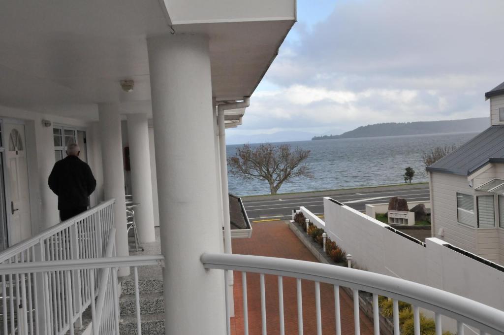 Lakeside Taupo Motel - Resim 21