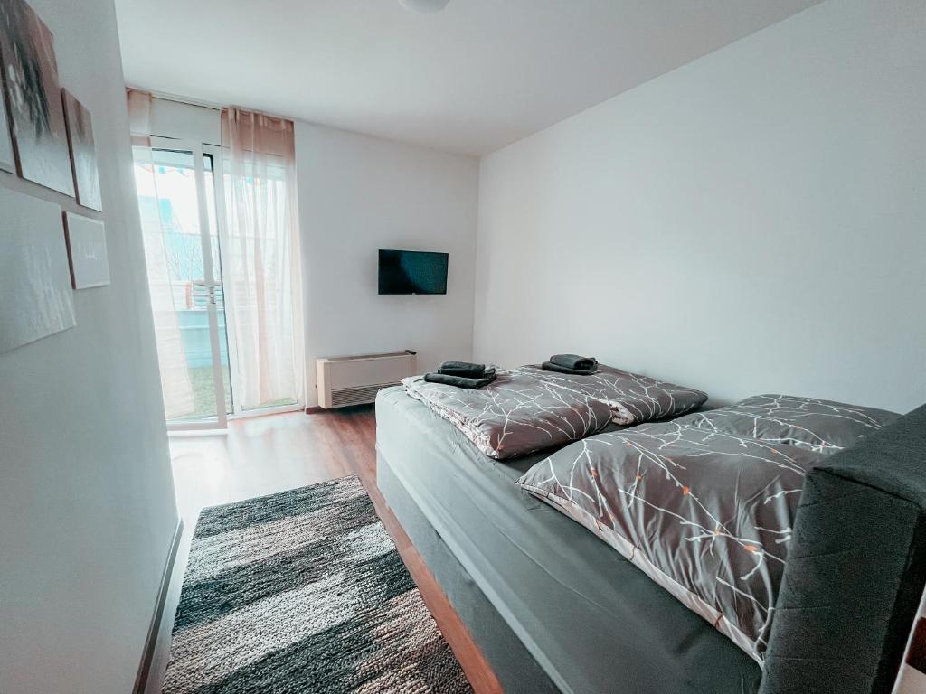 Vienna Shopping Center 3 Apartment