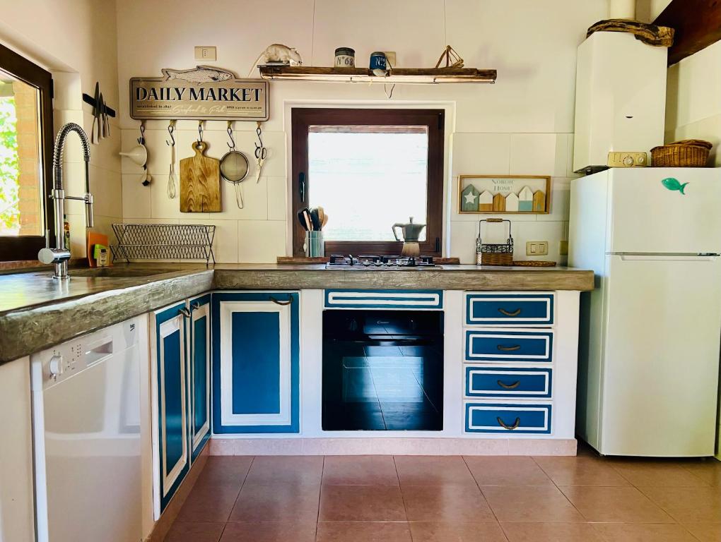 Kuchyň nebo kuchyňský kout v ubytování Le case di Lisetta Holiday homes