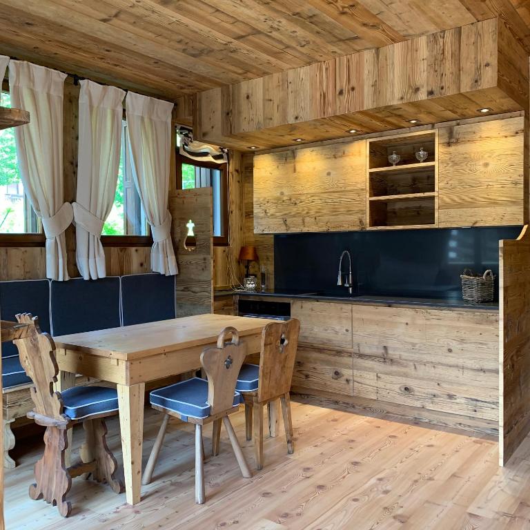 Piccolo gioiello di montagna, Villanova (updated prices 2024)