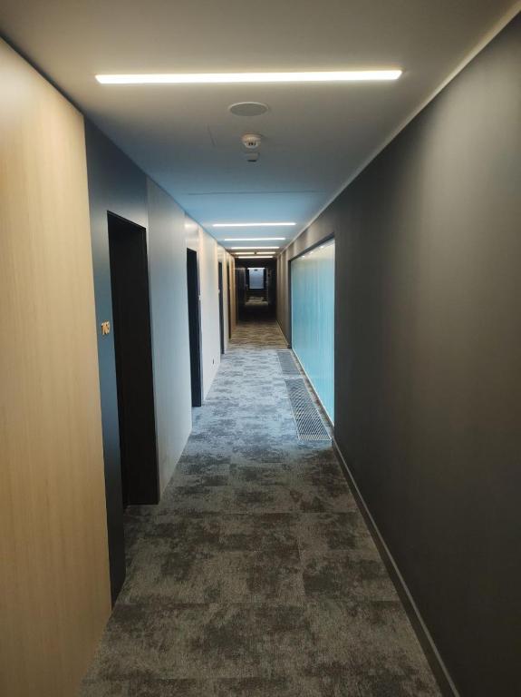 TOTU TODAY-PLAC WOLNOŚCI 6 APARTAMENTY, Faktura VAT, self check-in - 8