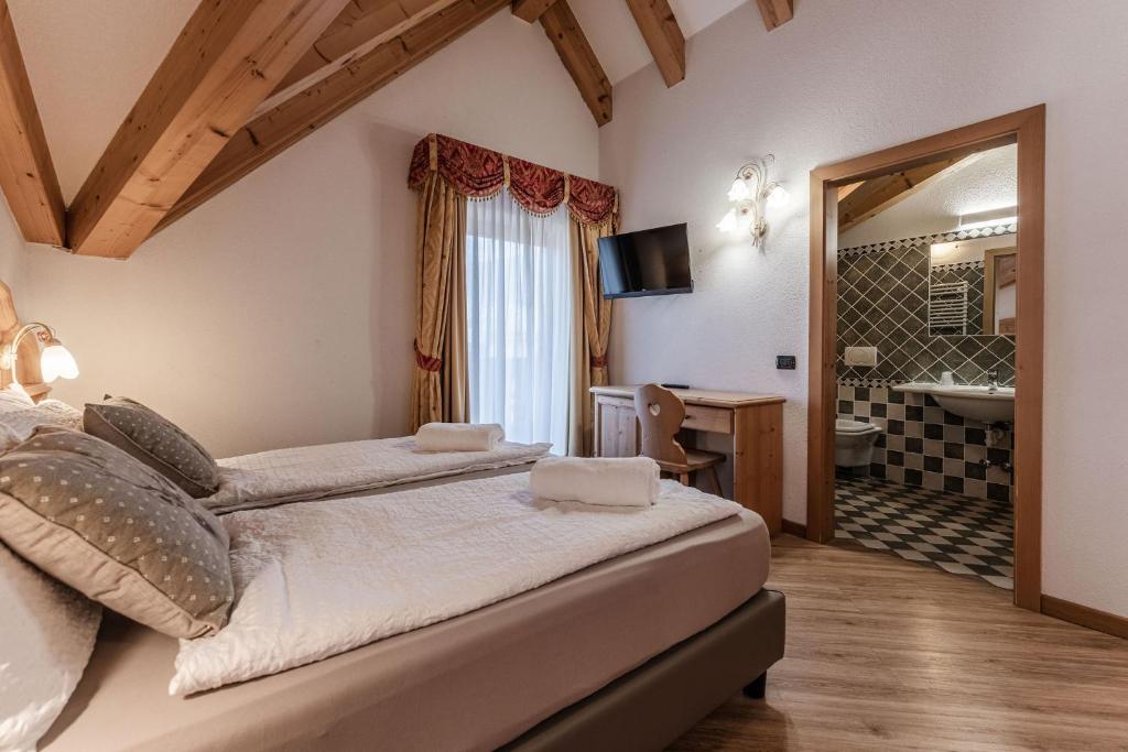 Hotel Sasso Rosso - Superior Double Or Twin Room