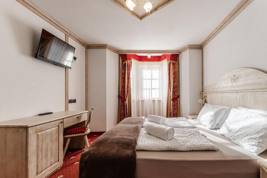 Hotel Sasso Rosso - Superior Family Room