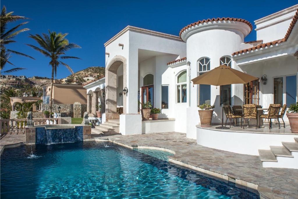 Amazing villa on the beach La Palmilla Cabo San Lucas, San José del