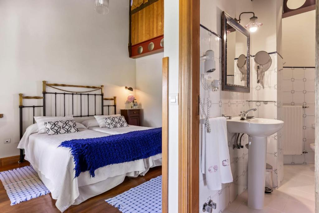 Casa Peleyón - Double Or Twin Room