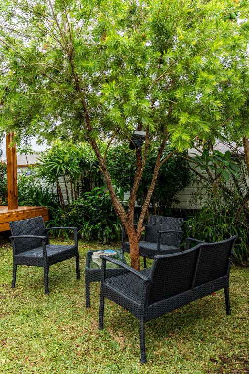 Zahrada ubytování Bungalow L'escale de Takamaka