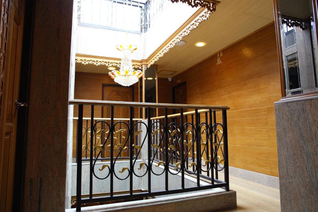 Tanee Place - Resim 22