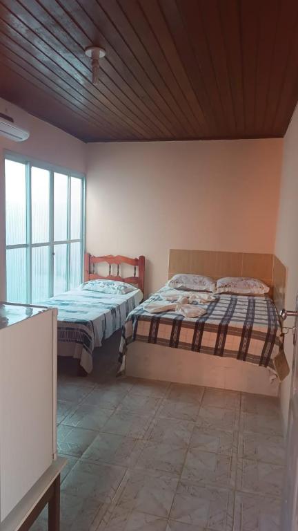Graos de Areia Pioneira - Habitación Triple Con Baño Privado