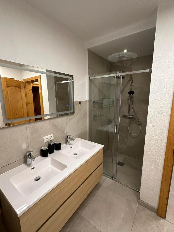 Koupelna v ubytování Deluxe Apart Bader