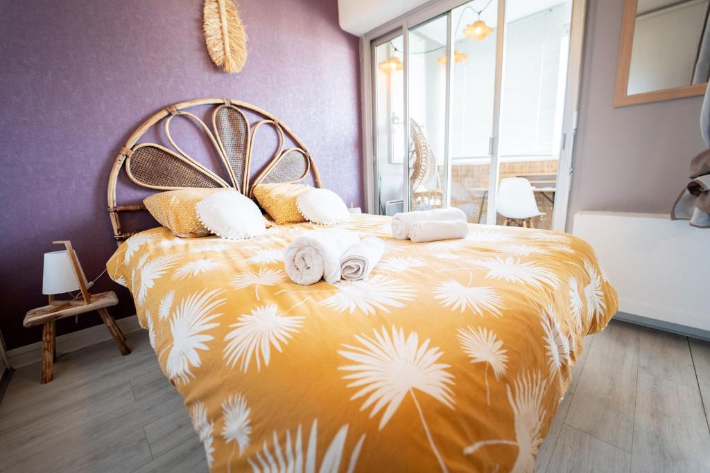 Postel nebo postele na pokoji v ubytování La Canopée Cosy à Carnon Plage