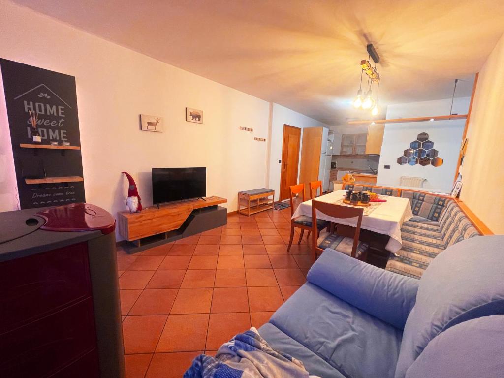 TV a/nebo společenská místnost v ubytování ElvesHome - Alpine Stay Apartments