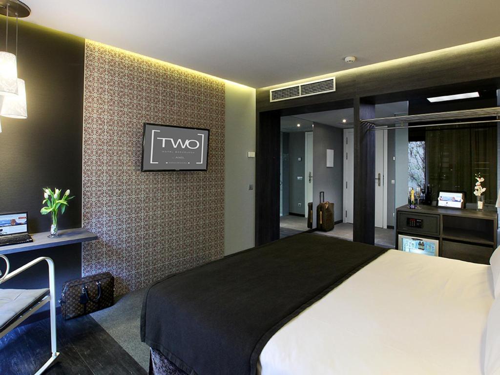 Postel nebo postele na pokoji v ubytování Axel TWO Barcelona 4 Sup - Adults Only