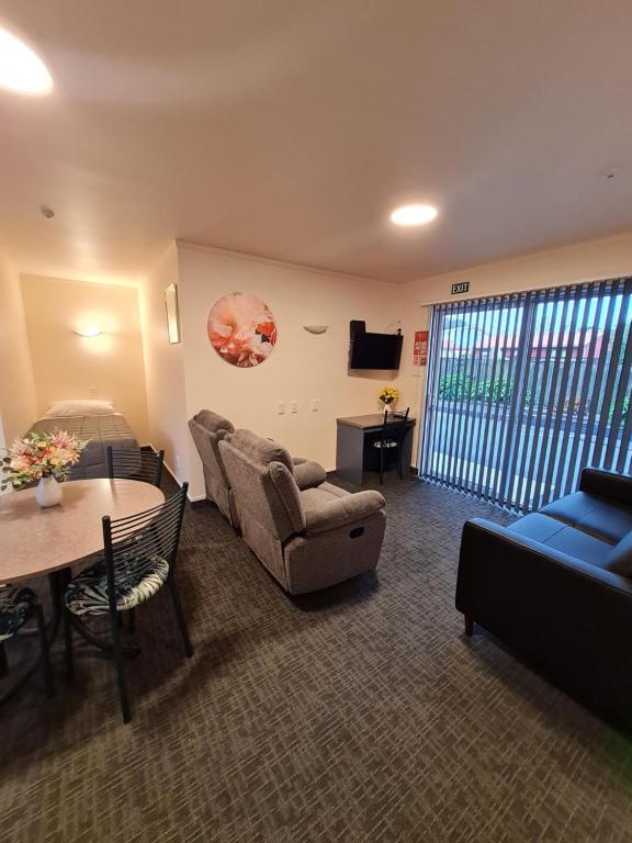 Avenue Heights Motel - Resim 13