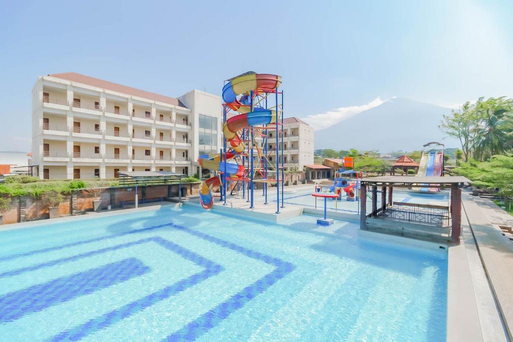 RedDoorz Resort Premium @ Sangkan Hurip Kuningan - Hizvo