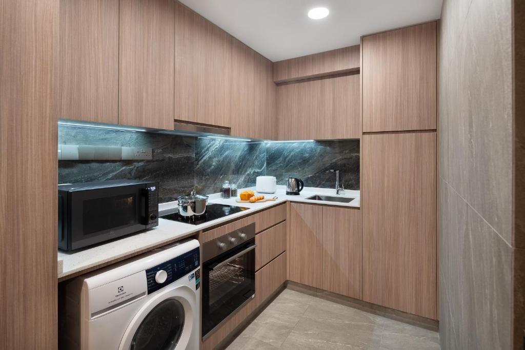 Park Avenue Clemenceau - One-Bedroom Apartment