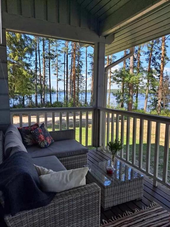 Välituvan lomamökit - Chalet Met 2 Slaapkamers