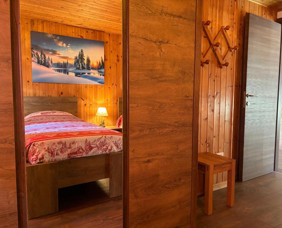 Postel nebo postele na pokoji v ubytování Apartments Les Crouses - Tavern