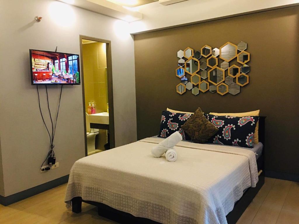 NAIA Terminal 3 Insane Aparthotel