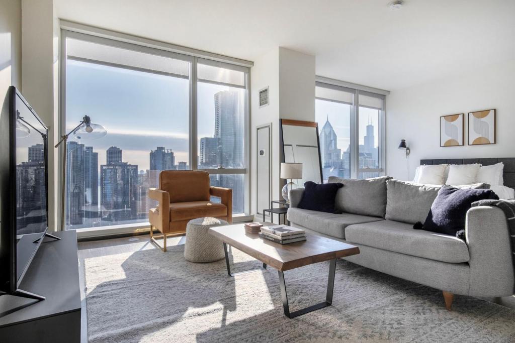 Streeterville studio nr trail beach pier CHI1021, Chicago (updated