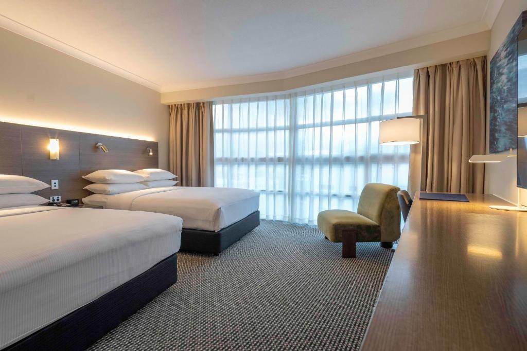 DoubleTree by Hilton Cairns - Resim 40