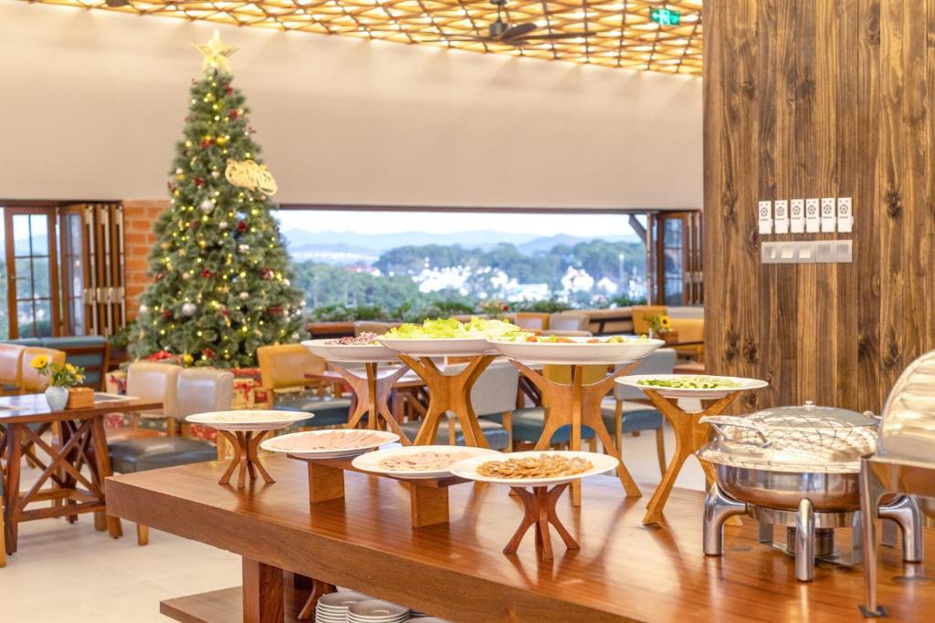 Brick House Dalat Hotel - 1