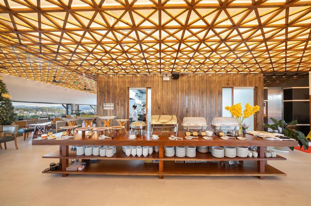 Brick House Dalat Hotel - 4