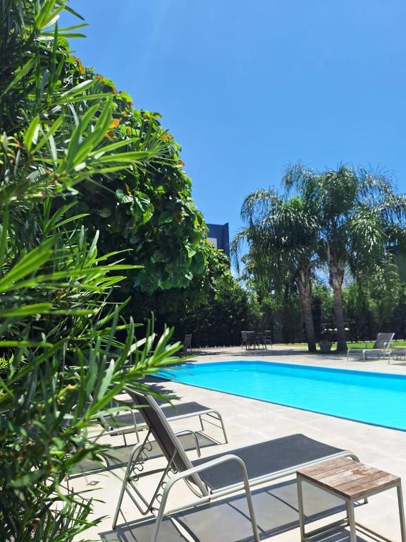 Bazén v ubytování Iguassu Express Hotel nebo v jeho okolí