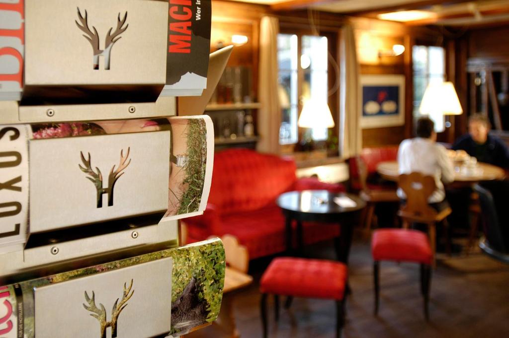 Posezení v ubytování HIRSCHEN OBERKIRCH - Design Boutique Hotel