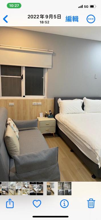 Llit o llits en una habitació de Happiness B&B