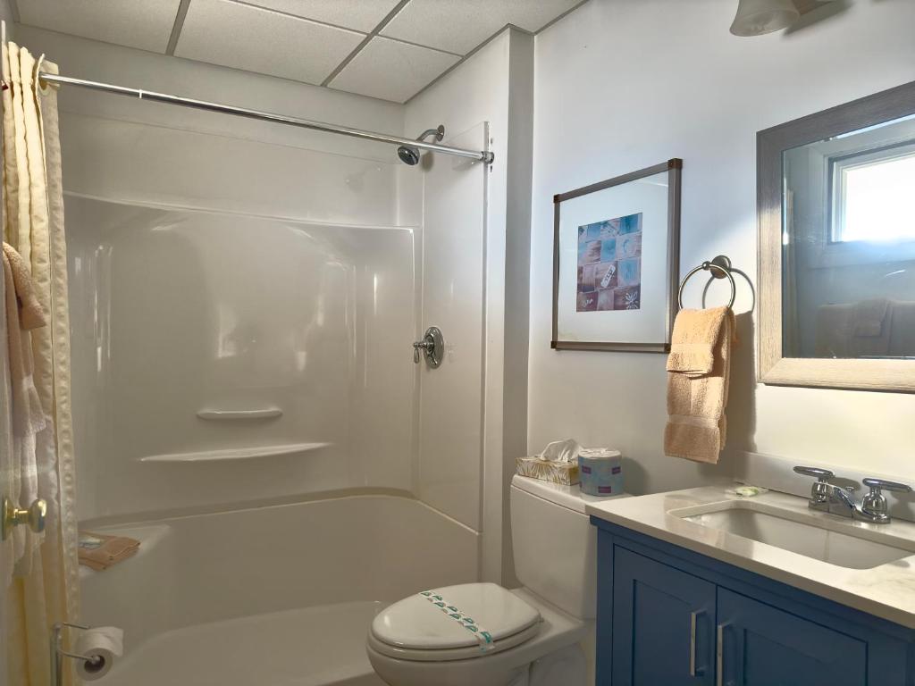 Colonial Valley Motel - Queen Room