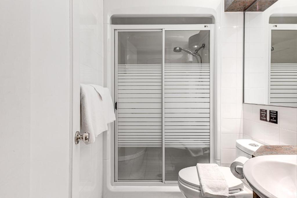 North House - Auberge La Chouette Hôtel Automatisé