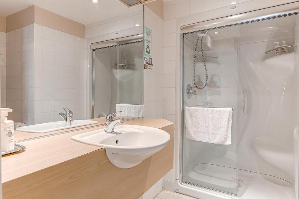 North House - Auberge La Chouette Hôtel Automatisé - Resim 11