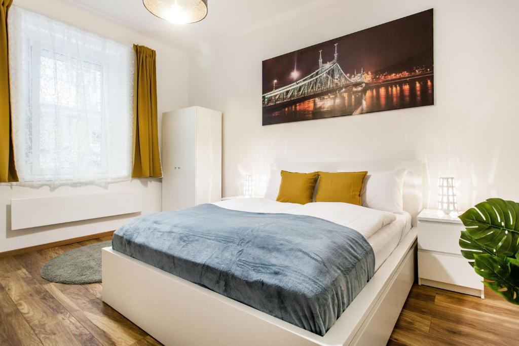 Quiet and Cozy Apartment near the Danube 1137 Budapest, 31 Katona József utca kép - 1
