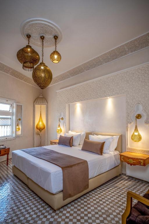 Postel nebo postele na pokoji v ubytování Riad Glatt K
