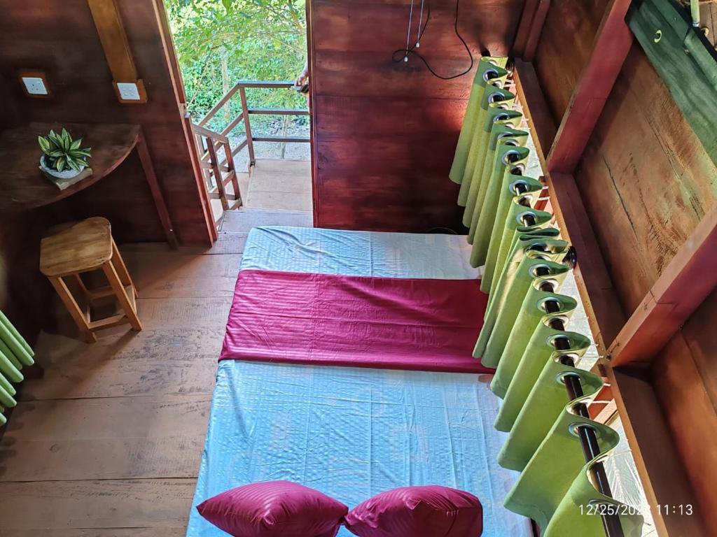Posezení v ubytování ULPATHA ECO LODGE