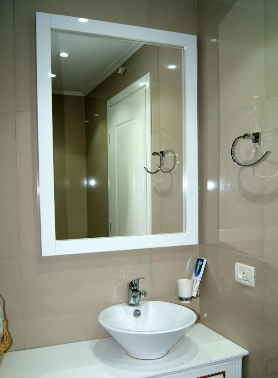 Foto dalla galleria di Apartments Flower Residence a Sarandë