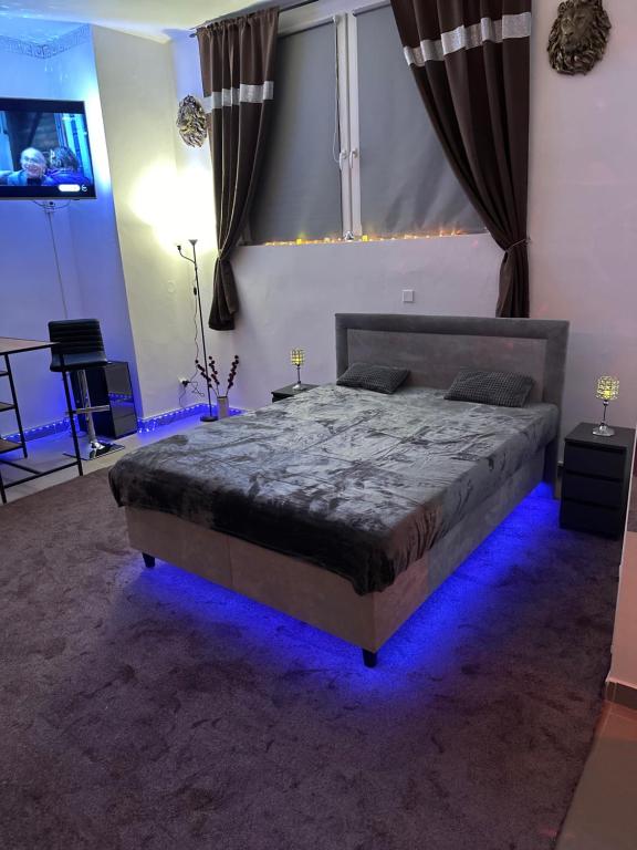 Postel nebo postele na pokoji v ubytování Relax studio Cheb