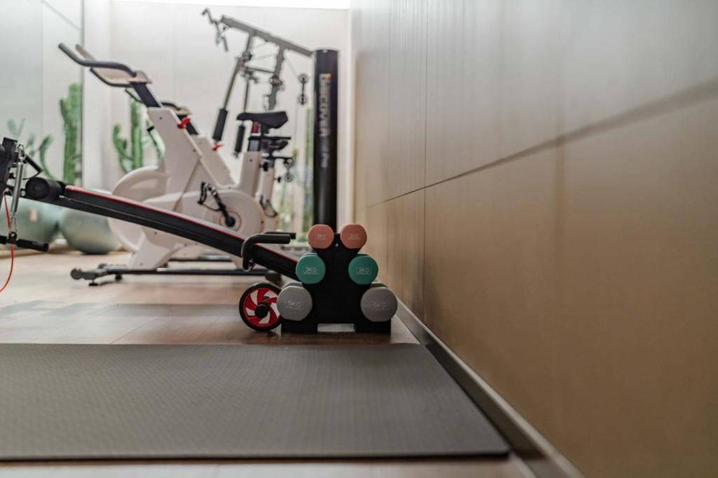 Fitness centrum a/nebo fitness zařízení v ubytování The Skytel Hotel Shenzhen Central Park
