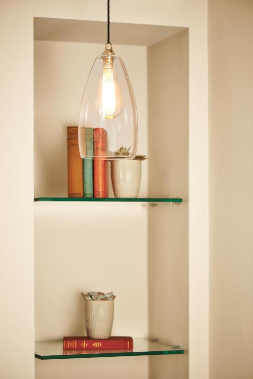 The Bull and The Hide - Resim 28