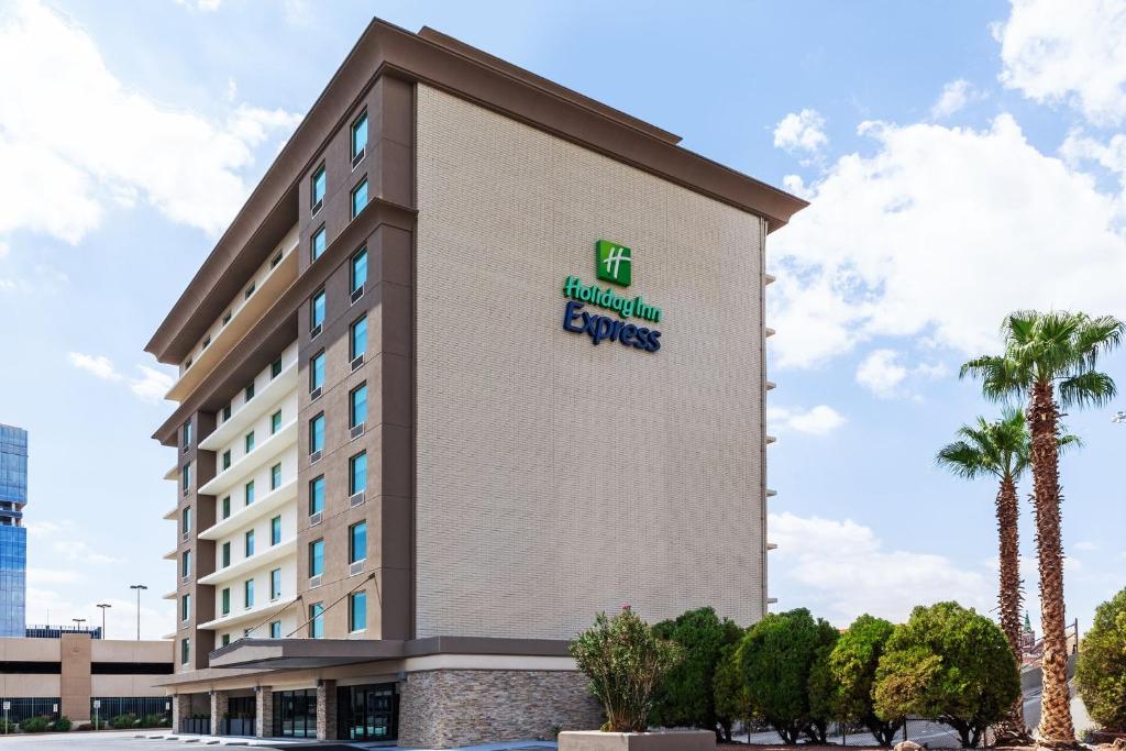a rendering of the hampton inn suites anaheim at Holiday Inn Express El Paso-Central, an IHG Hotel in El Paso