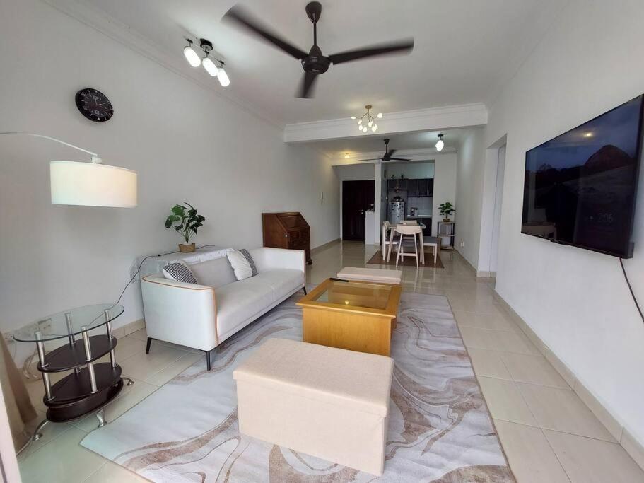 Cozy Condo in Dutamas, Kuala Lumpur, Kuala Lumpur Updated 2024 Prices