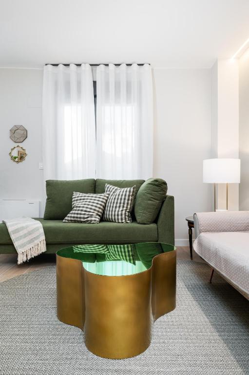 Apartamentos Torre del Reloj - One-Bedroom Apartment