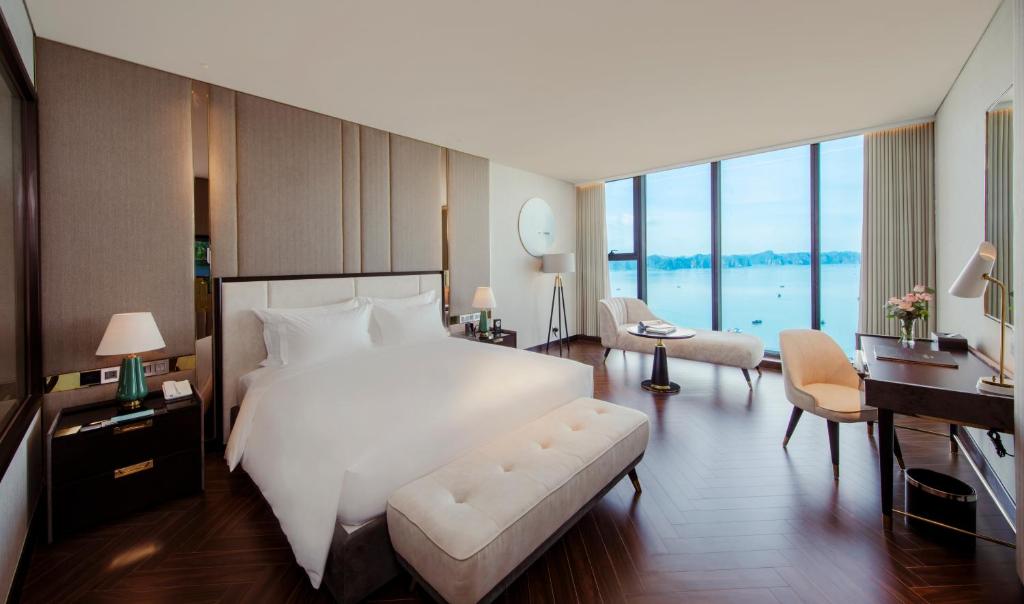 Sea Stars Hotel Ha Long - 带有海景的双人间