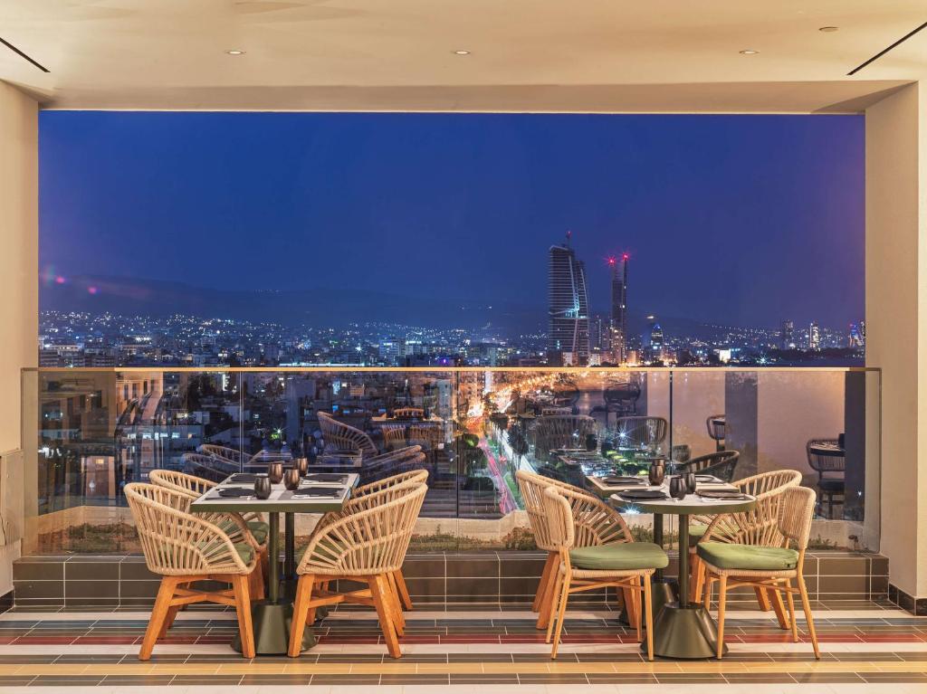 Posezení v ubytování NYX Hotel Limassol