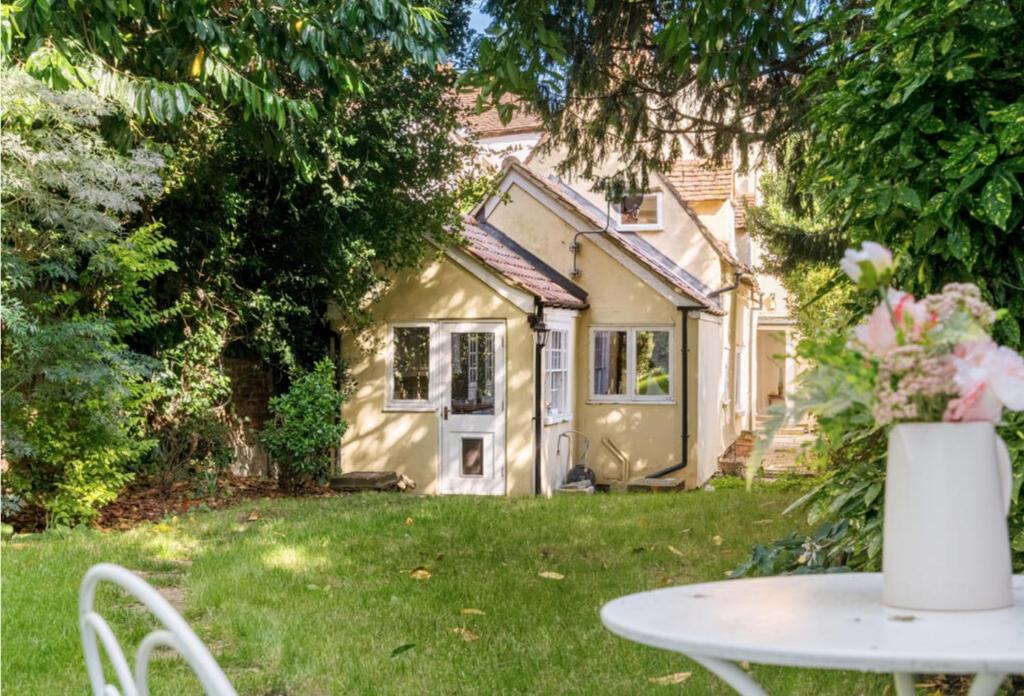 Historical and Quirky Home, Braintree (updated prices 2024)