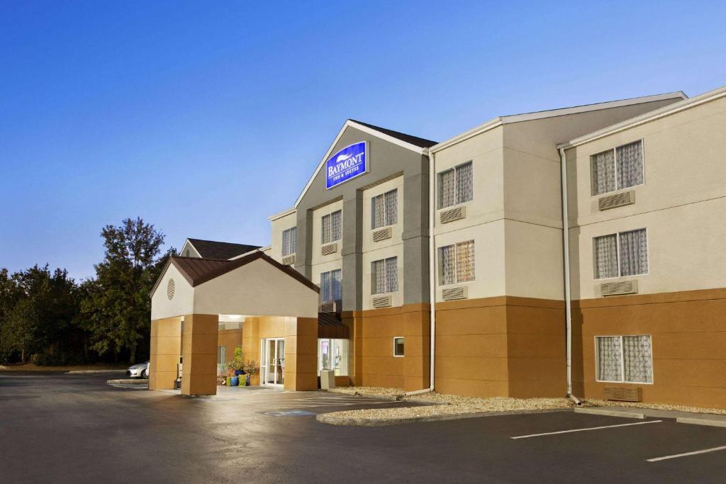 Baymont by Wyndham Lithia Springs Atlanta photo